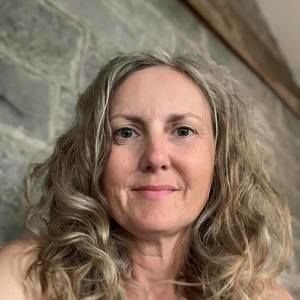 Meet your Posher, Catherine